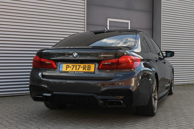 BMW 5-SERIE M550i xDrive High Executive I AUT. I 463 PK I LEDER I SCHUIFDAK I CARPLAY