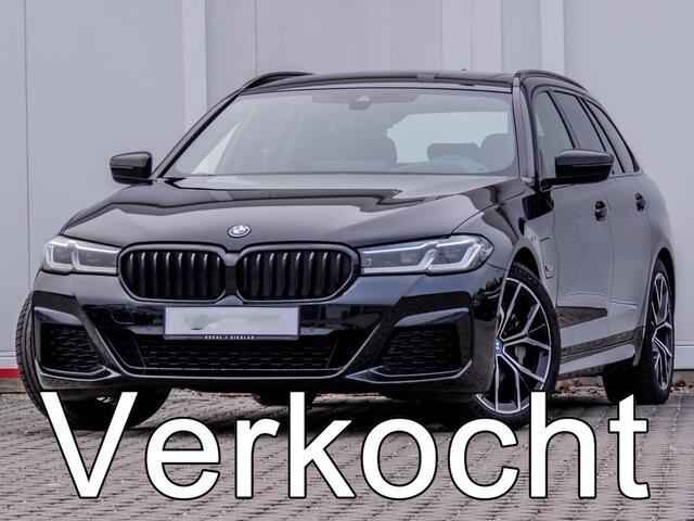 BMW 5-SERIE Touring 530e M-SPORT ** LASER, LEDER, PANORAMA, TREKH, HuD, HiFi, ALARM ** ¤ 37.500,= onder NP - Ex BMW-AG ** ** INFORMEER OOK NAAR ONZE AANTREKKELIJKE FINANCIAL-LEASE TARIEVEN **