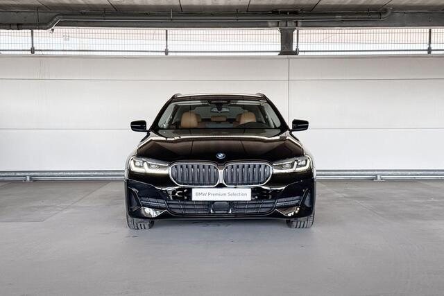 BMW 5-SERIE Touring 530e Business Edition Plus