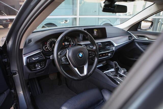 BMW 5-SERIE 520d High Exe