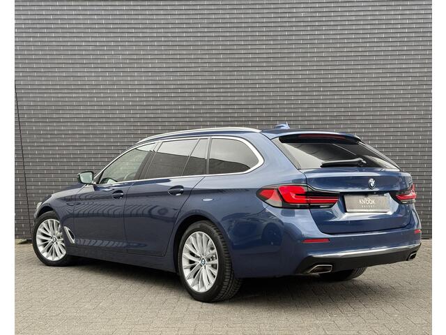 BMW 5-SERIE Touring 520i High Executive | Leder| Memory stoelen | 360 Camera |