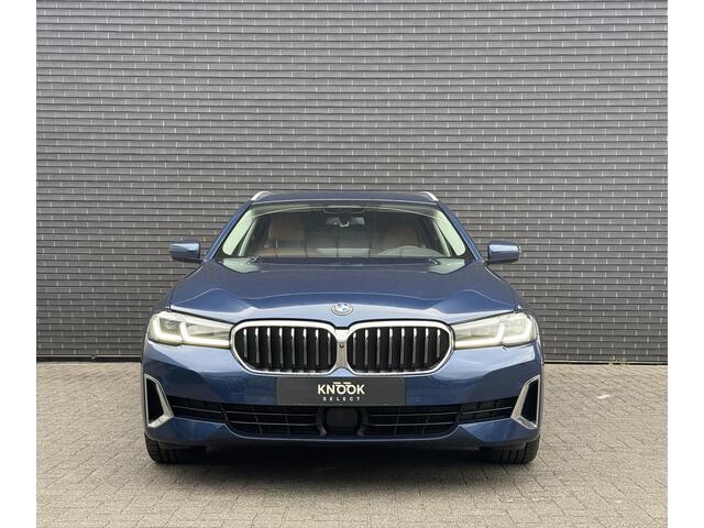 BMW 5-SERIE Touring 520i High Executive | Leder| Memory stoelen | 360 Camera |