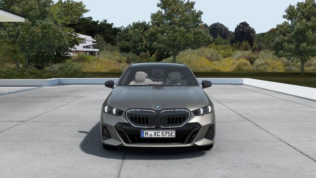 BMW 5-SERIE Touring 530e M Sportpakket Pro Aut.