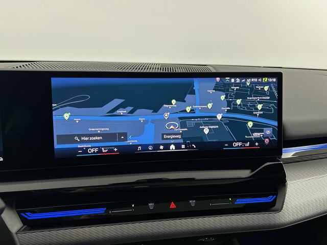 BMW 5-SERIE Touring 530e/M-Pakk/Pano/Trekh/Leder/20"/BTW/Ned.Auto