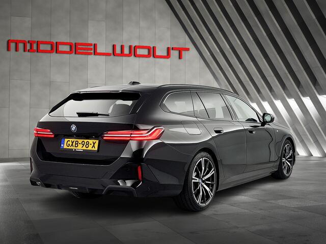BMW 5-SERIE Touring 530e/M-Pakk/Pano/Trekh/Leder/20"/BTW/Ned.Auto