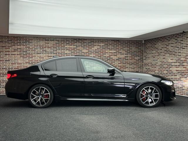 BMW 5-SERIE 540i High Executive Edition M-Sport| Dak| LaserLight| CarPlay|