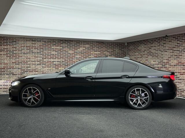 BMW 5-SERIE 540i High Executive Edition M-Sport| Dak| LaserLight| CarPlay|