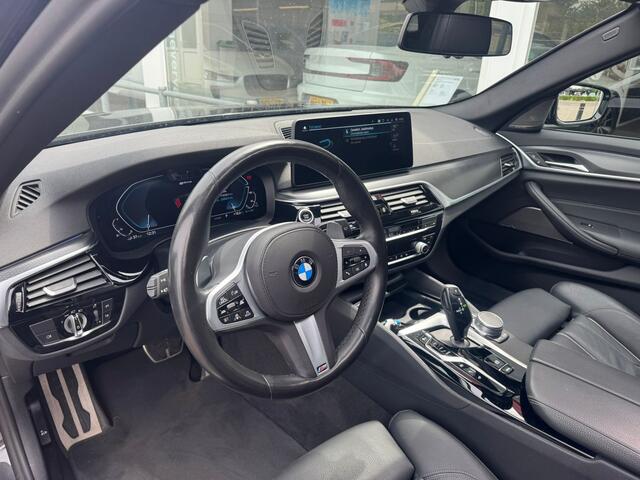 BMW 5-SERIE Touring 530e High Executive