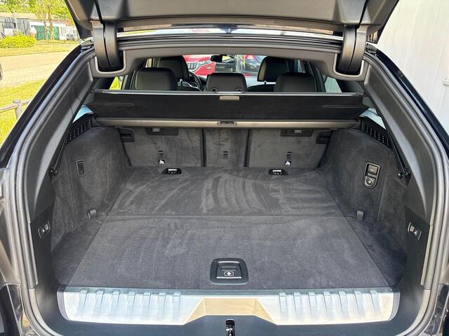 BMW 5-SERIE Touring 530e LEDER SPORTSTOELEN NAVIGATIE CRUISE
