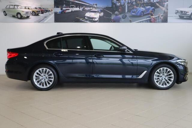 BMW 5-SERIE Sedan 520i | High Executive | Luxury-Line | Comfortstoelen | Stoelventilatie