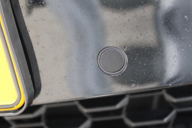 BMW 5-SERIE 545e xDrive Business Edition Plus | Incl. 12 maanden garantie | Harman/Kardon | Dodehoek detectie | F1 Flippers | Cruise control | Apple carplay/Android auto | Stoelverwarming | Lichtmetalen velgen 20"