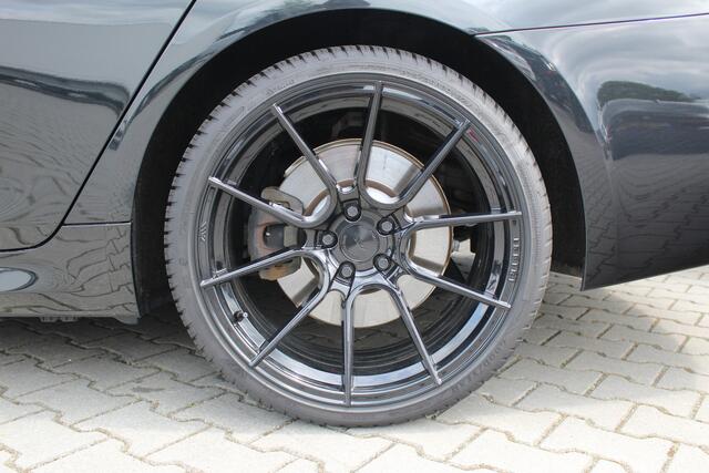 BMW 5-SERIE 545e xDrive Business Edition Plus | Incl. 12 maanden garantie | Harman/Kardon | Dodehoek detectie | F1 Flippers | Cruise control | Apple carplay/Android auto | Stoelverwarming | Lichtmetalen velgen 20"