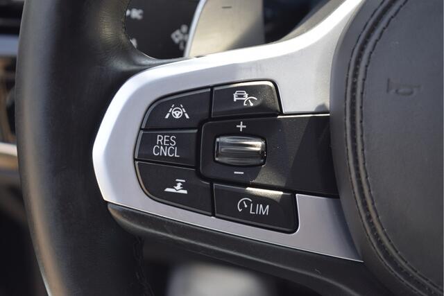 BMW 5-SERIE M550i xDrive High Executive Full option!