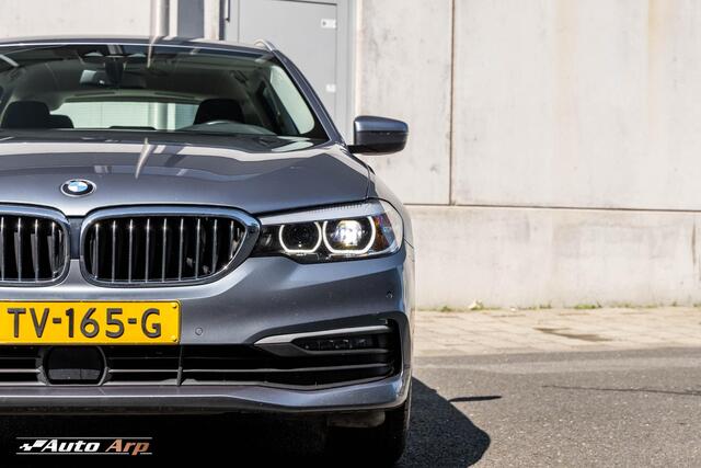 BMW 5-SERIE Touring 520d xDrive Executive