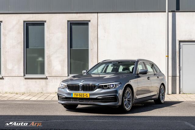 BMW 5-SERIE Touring 520d xDrive Executive