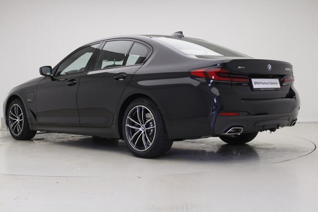 BMW 5-SERIE 530e xDrive M-Sport | Camera | Hifi | Driving Assistant Professional