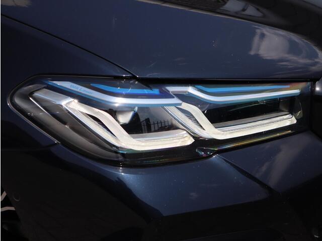 BMW 5-SERIE Touring 530d Executive M Sport | Panoramadak | Head up | Laser | Adaptive Cruise |