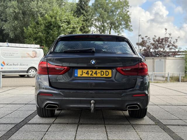 BMW 5-SERIE Touring 520i M-Sport | Panorama | Trekhaak | Memory |