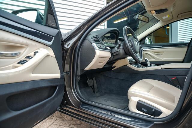 BMW 5-SERIE 520i Business Leer Navigatie PDC Stoelverw. Cruise