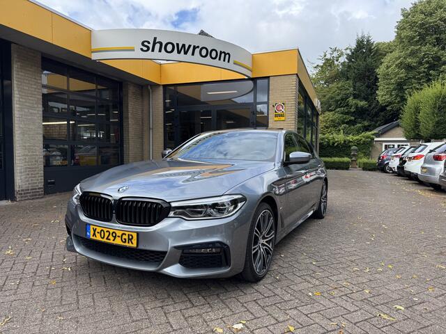 BMW 5-SERIE 530e xDrive M-Sport iPerformance High Executive Schuifdak Headup Harman Kardon Trekhaak