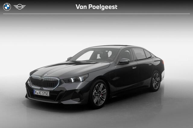 BMW 5-SERIE Sedan 530e M Sport Edition | M Sport Pro | Innovation Pack | Travel Pack | Comfort Pack
