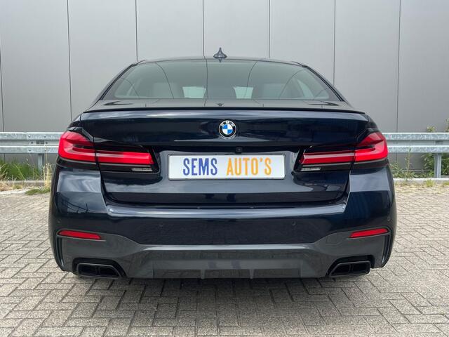 BMW 5-SERIE M550i xDrive Service Inclusief Plus Garantie tot 24-04-2027