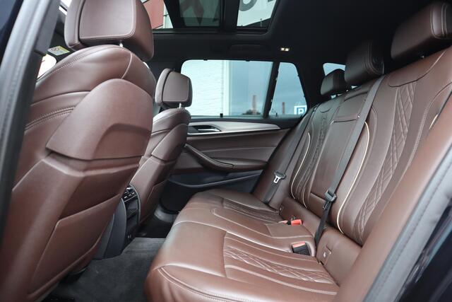 BMW 5-SERIE Touring 530i High Executive