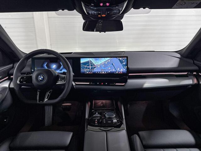 BMW 5-SERIE Touring 530e M Sport Edition