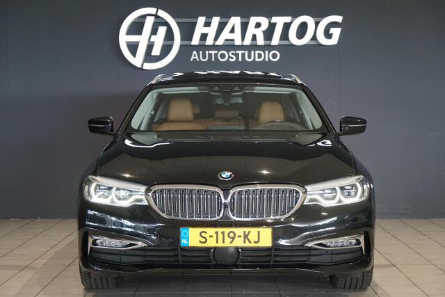 BMW 5-SERIE Touring 530i xDrive Executive / ADAPTIEVE DEMPING / PANODAK / CAMERA / DODEHOEKDETECTIE / DEALER ONDERHOUDEN