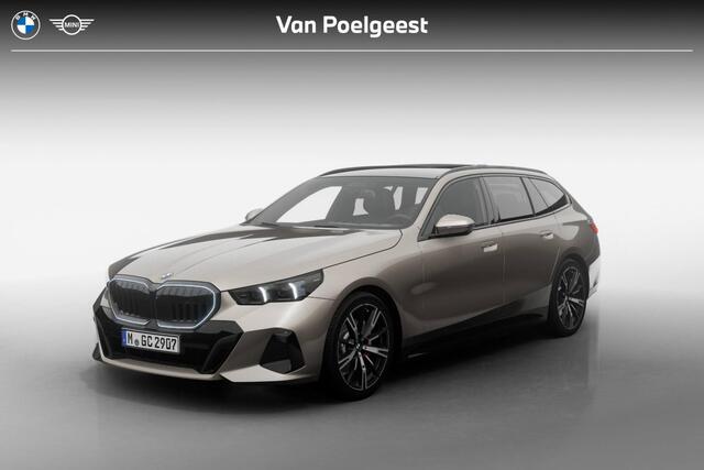 BMW 5-SERIE Touring 520i | M Sport Pro | Innovation Pack | Travel Pack | Comfort Pack | Trekhaak