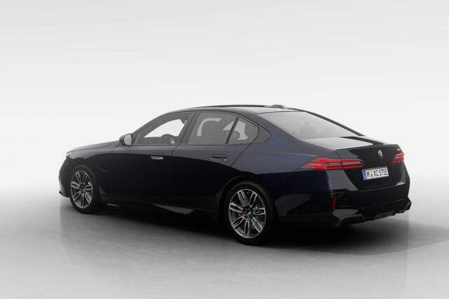 BMW 5-SERIE Sedan 530e M Sport Edition | M Sport Pro | Innovation Pack | Comfort Pack | Travel Pack