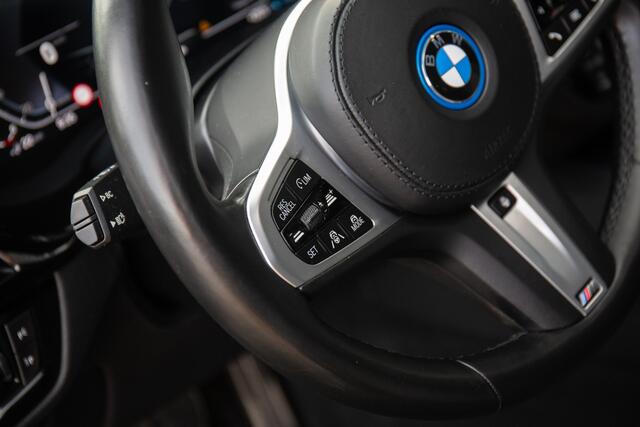 BMW 5-SERIE Touring 530e High Executive M-Sport , Pano dak, HUD, Harman/Kardon, Adap. cruise,