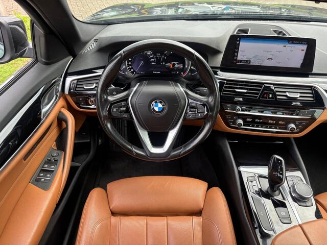 BMW 5-SERIE 520D Aut Sedan High Exe 2018 Zwart Dealer Auto