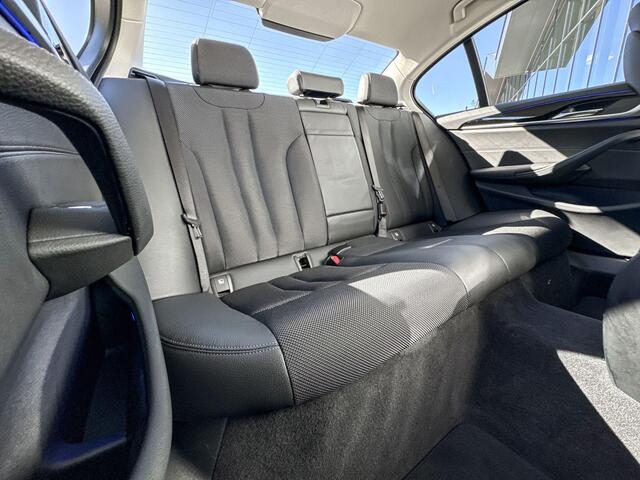 BMW 5-SERIE Sedan 520d xDrive High Executive | Summer Sale 20