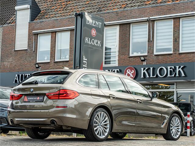 BMW 5-SERIE Touring 530i xDrive High Executive ORG NL PANO 360 CAMERA 19 INCH ELEK STOELEN MET MEMORY