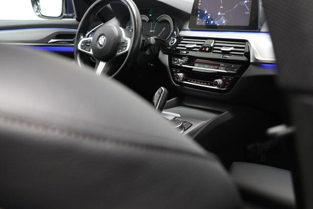 BMW 5-SERIE 530e iPerformance M-Sport High Executive | COMFORT ACCES / PARKING- PACK | LEDER | CAMERA | 19"