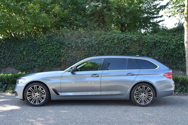 BMW 5-SERIE Touring 520i Executive Edition | LEDER | ELEK. TREKHAAK
