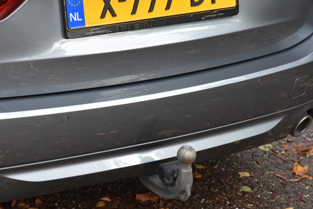 BMW 5-SERIE Touring 520i Executive Edition | LEDER | ELEK. TREKHAAK