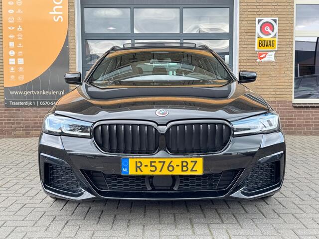 BMW 5-SERIE TOURING 530e PHEV M-SPORT PANODAK/LEER/LASER/TREKHAAK/NL-AUTO