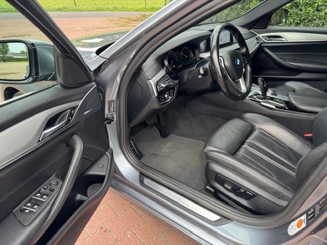 BMW 5-SERIE 525D 231PK HIGH EXECUTIVE LUXURY LINE