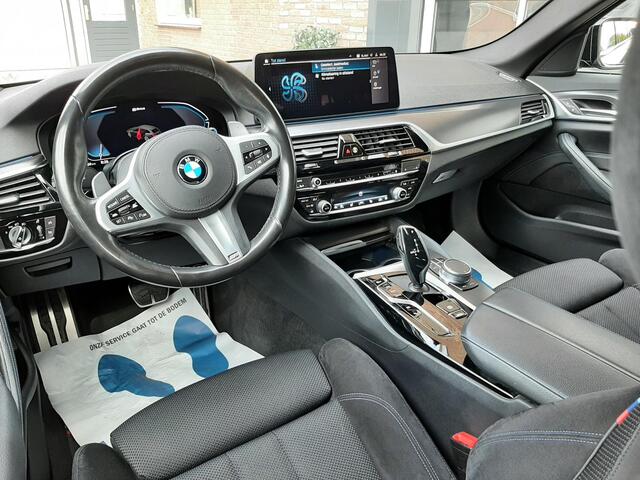 BMW 5-SERIE Touring 530e High Executive M pakket trekhaak