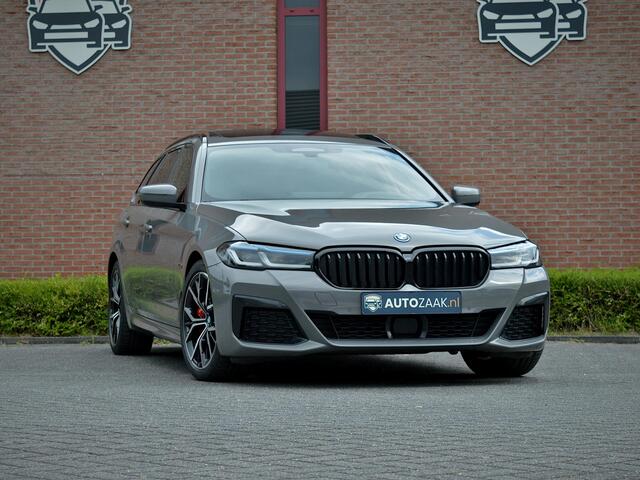 BMW 5-SERIE Touring 530e M Sport | ACC | Panorama | Trekhaak