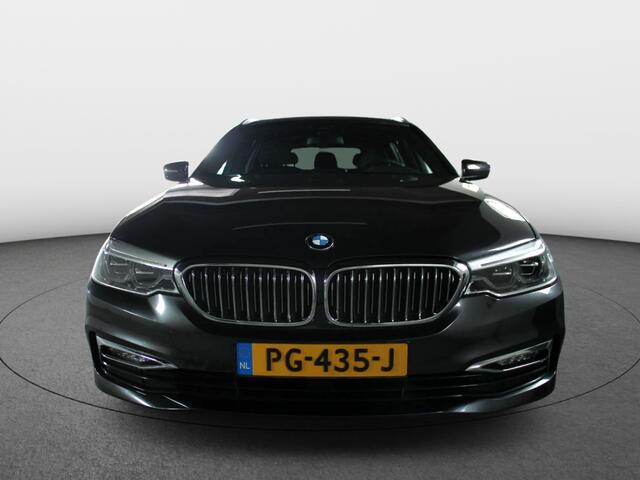 BMW 5-SERIE 530i High Executive Luxury [ HarmanKardon audio Nappa leder ]