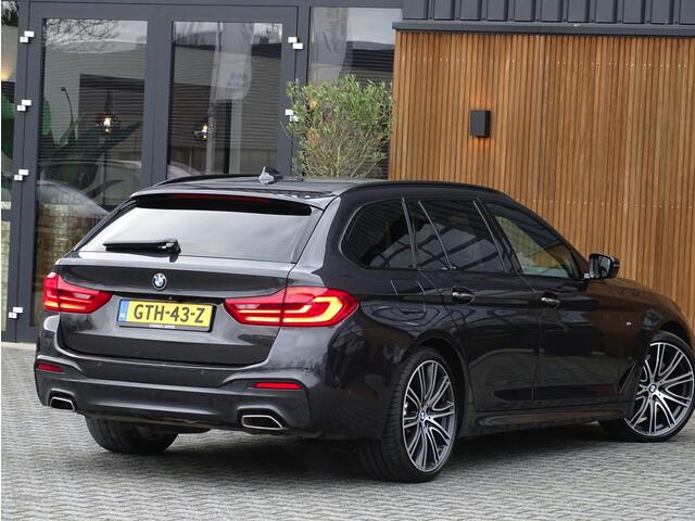 BMW 5-SERIE 540i 340PK / Individual / M-Sport / LED / 2018 /