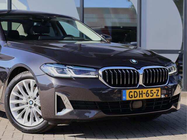 BMW 5-SERIE 520d Business Edition Plus | ACC | 4 wiel sturing | Pano | HUD |
