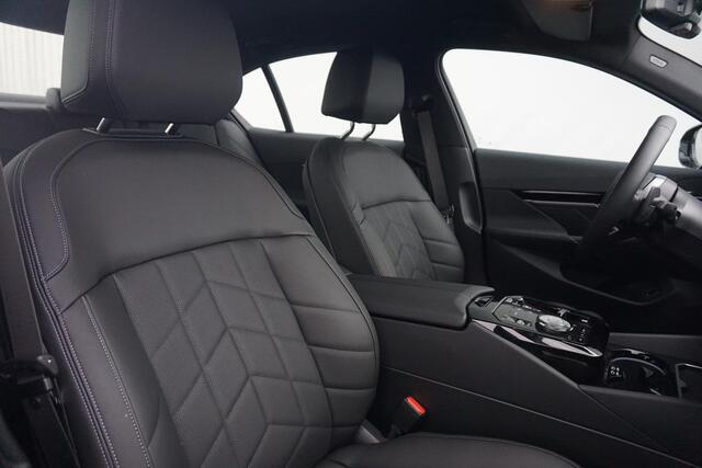 BMW 5-SERIE Sedan 520i | M Sportpakket | Equipment Pack Professional | Travel Pack | Comfort Pack - Hi Five