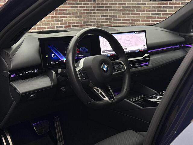 BMW 5-SERIE 520i M Sport Led Camera Harman Kardon BTW Headup