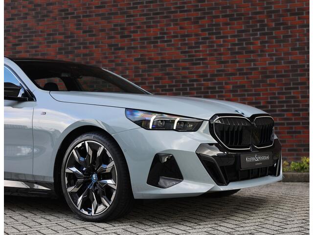 BMW 5-SERIE Touring 550e xDrive | Brooklyn - M Sport Pro