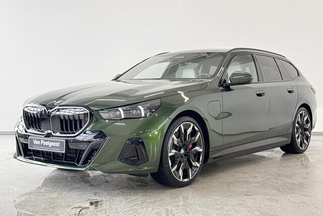 BMW 5-SERIE Touring 550e xDrive | M Sport Pro | Innovation Pack | Travel Pack | Comfort Pack | Trekhaak