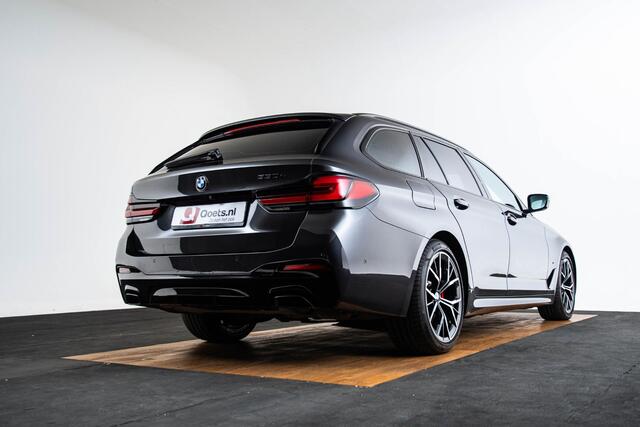 BMW 5-SERIE Touring 530e High Executive M Sport - Panoramadak - Parking/Driving Assistant - Active Protection - Comfort acces - Head up - Elektrisch verwarmde voorstoelen - BMW Laserlight - Hifi - Stuurwielrand verwarmd -